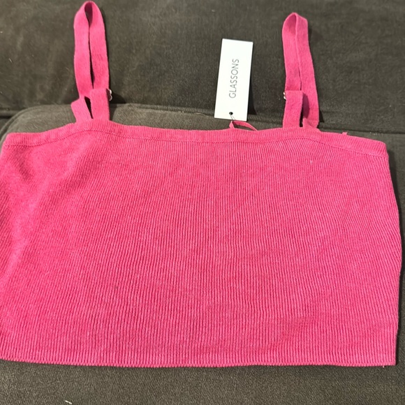 Glassons Tops - Pink Glassons crop top